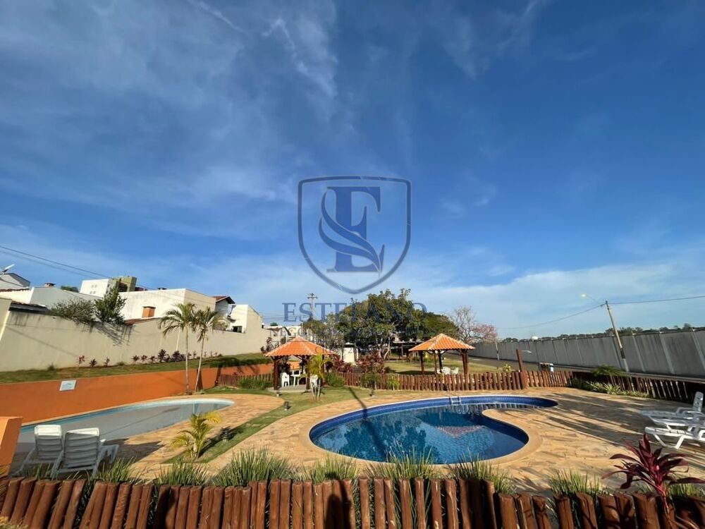 Casa, 4 quartos, 610 m² - Foto 1