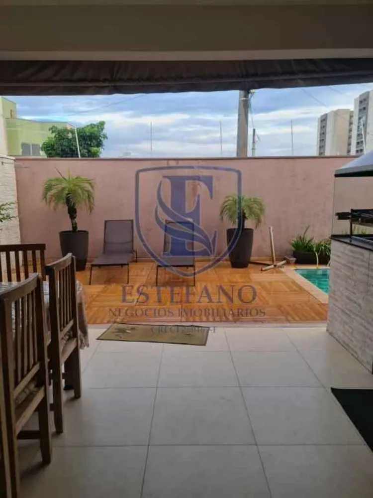 Casa, 3 quartos, 360 m² - Foto 1