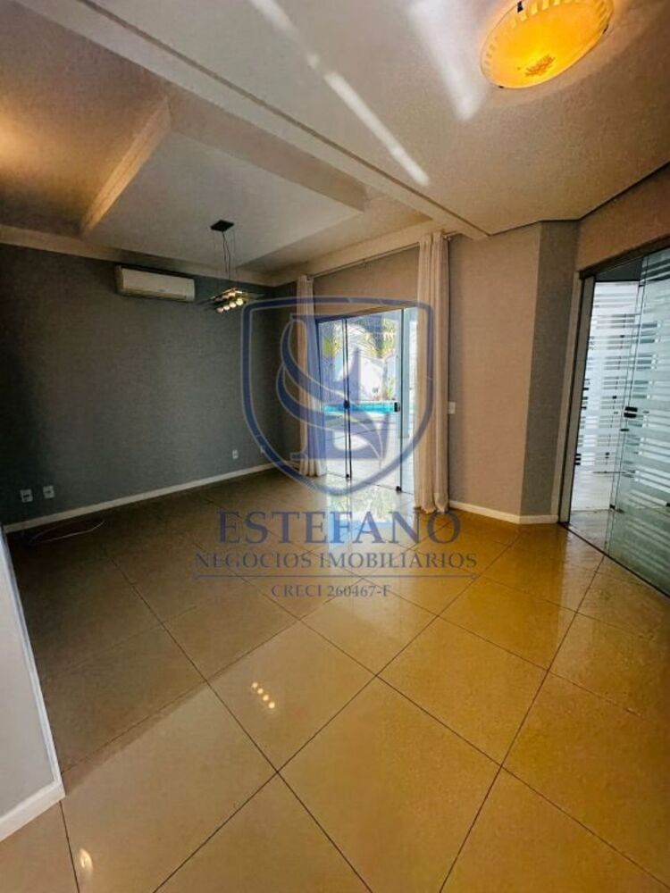 Casa, 3 quartos, 360 m² - Foto 4