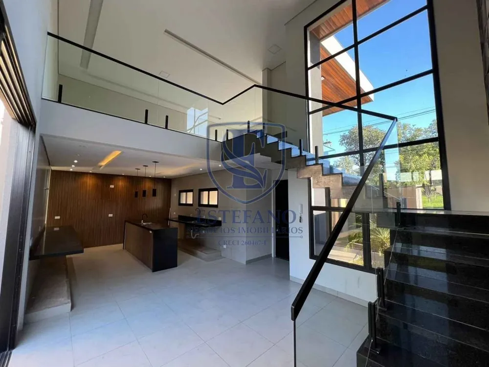 Casa, 3 quartos, 282 m² - Foto 1