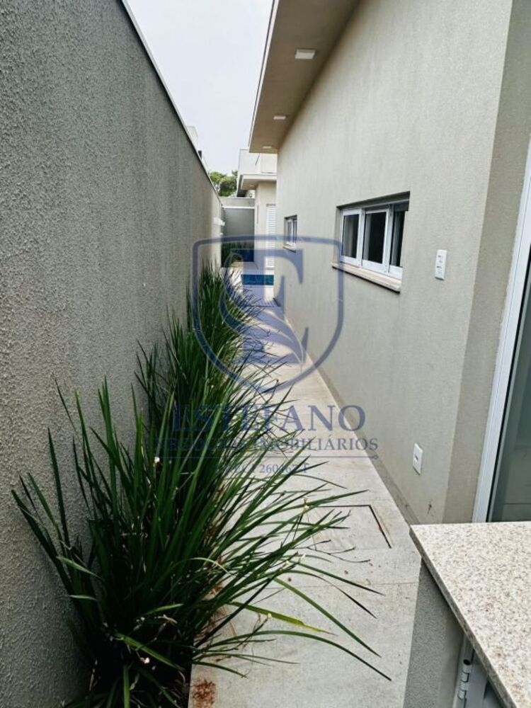 Casa, 3 quartos, 366 m² - Foto 1