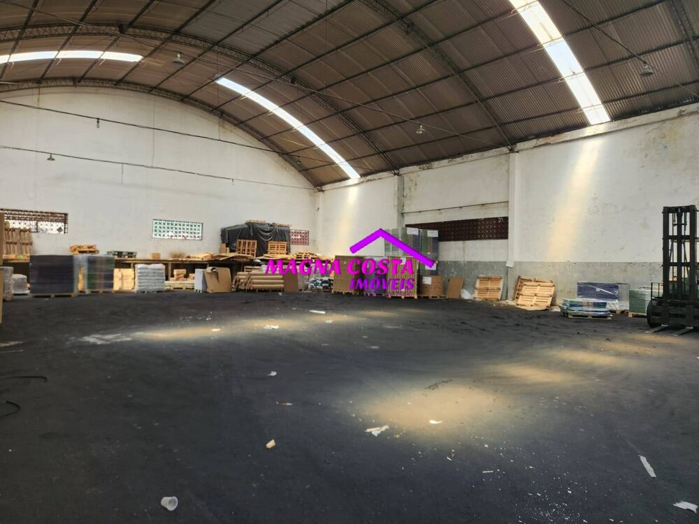 Depósito-Galpão, 690 m² - Foto 2