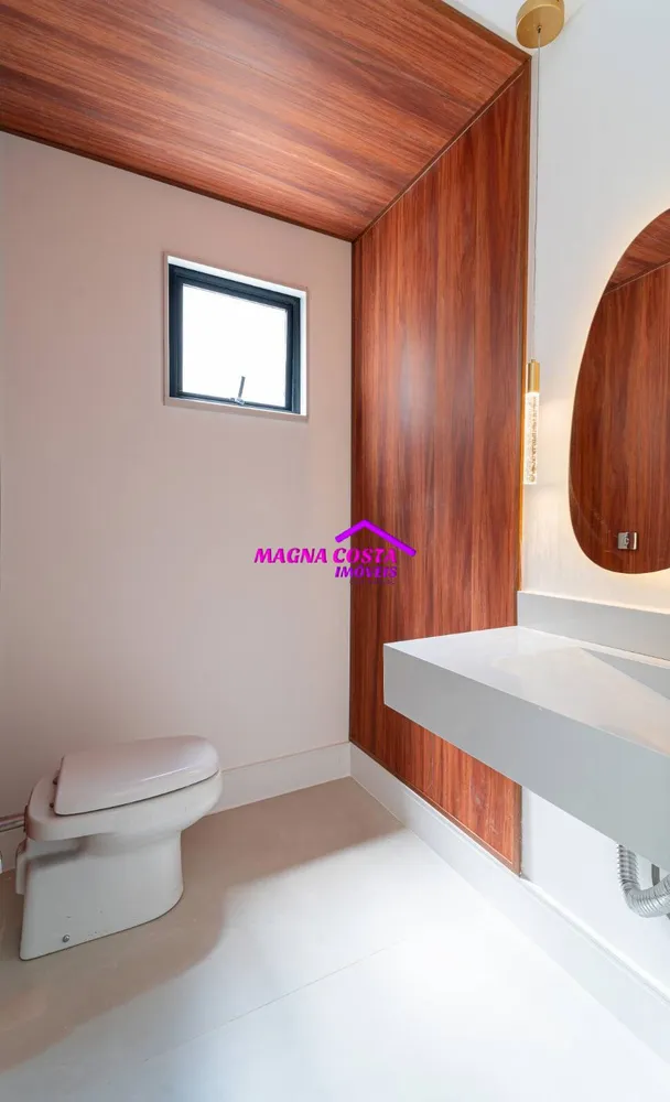 Casa, 4 quartos, 350 m² - Foto 1