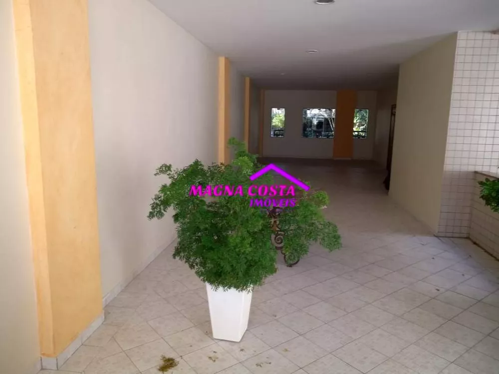 Apartamento à venda com 3 quartos, 181m² - Foto 2