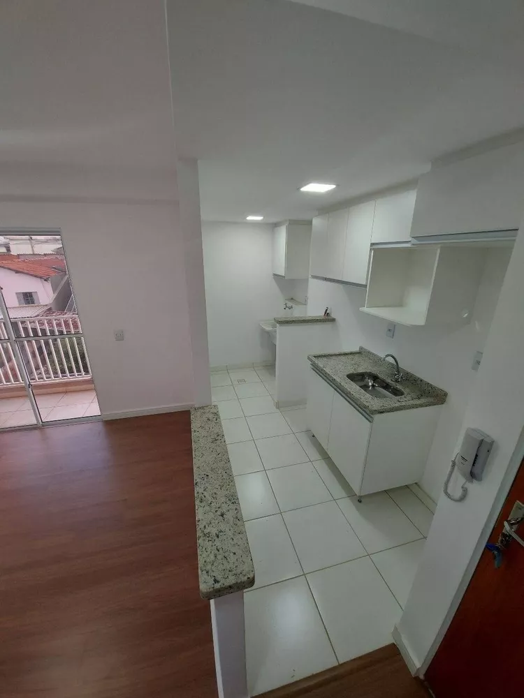 Apartamento à venda com 2 quartos, 58m² - Foto 1