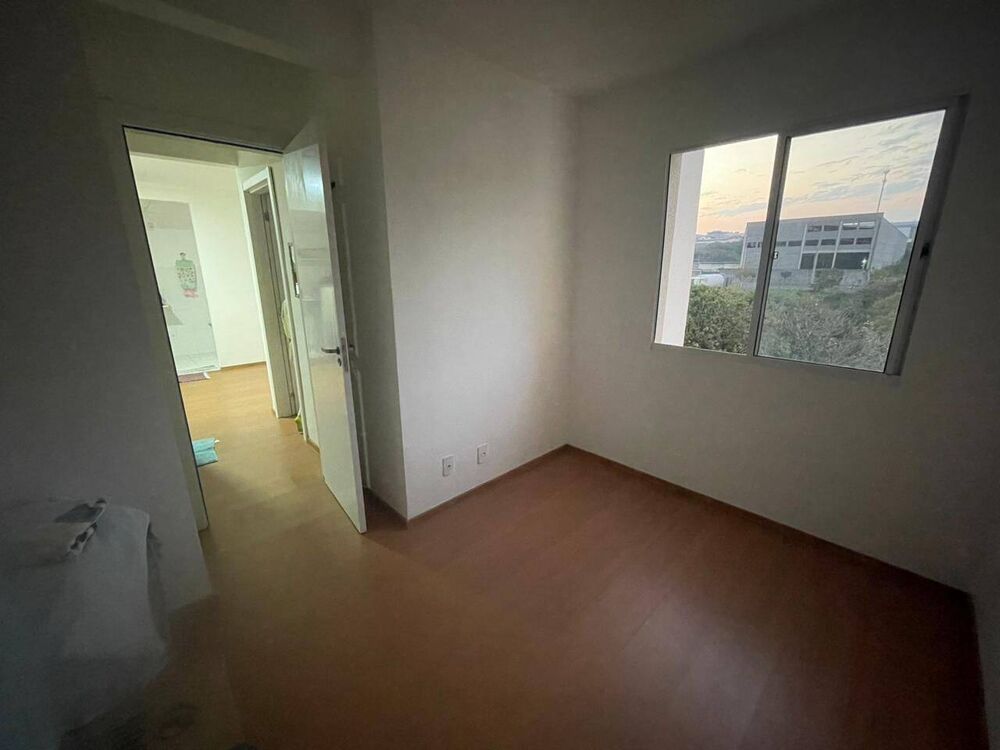 Apartamento à venda com 2 quartos, 44m² - Foto 3
