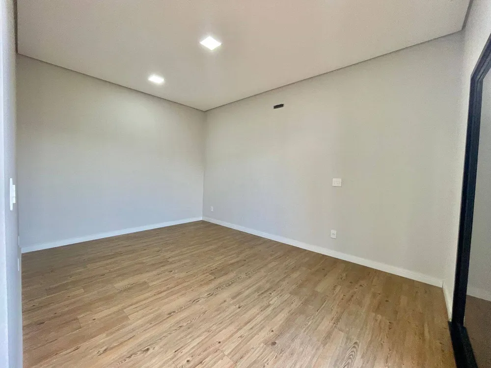Casa, 3 quartos, 223 m² - Foto 3