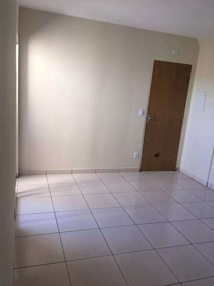 Apartamento à venda com 2 quartos, 45m² - Foto 1