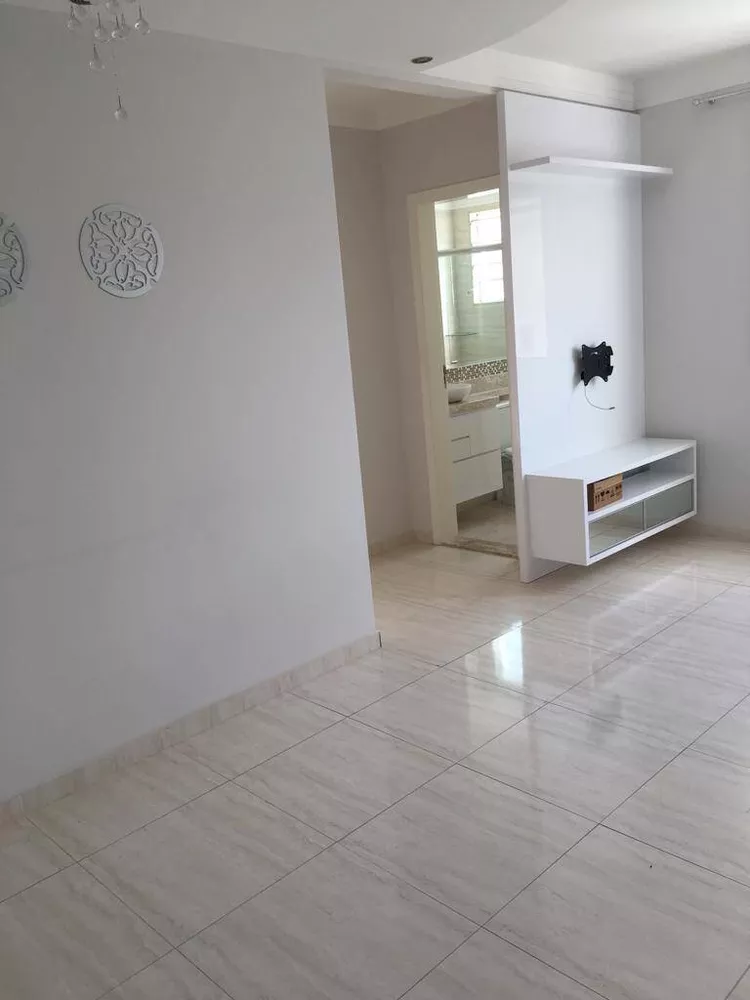 Apartamento à venda com 2 quartos, 43m² - Foto 4