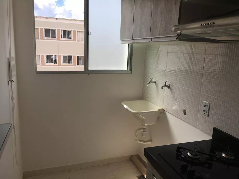 Apartamento à venda com 2 quartos, 43m² - Foto 3