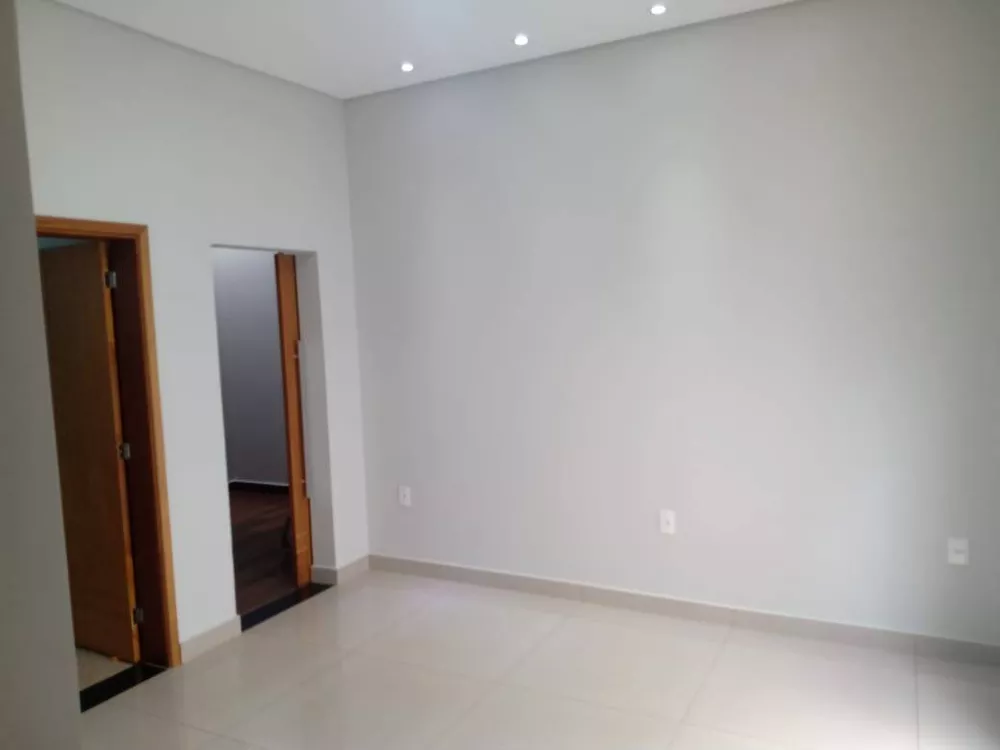 Casa à venda com 3 quartos, 200m² - Foto 8