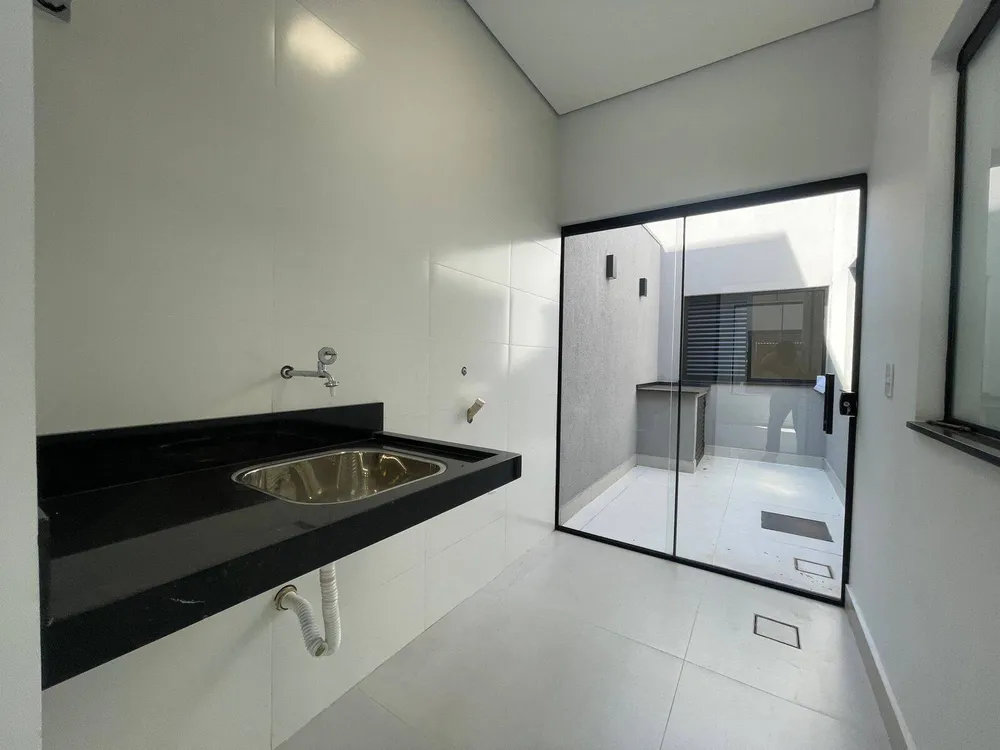 Casa, 3 quartos, 128 m² - Foto 1