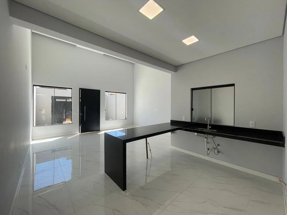 Casa, 3 quartos, 128 m² - Foto 2