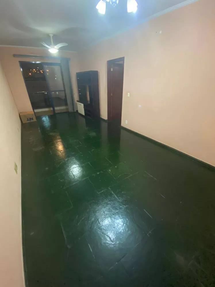 Apartamento à venda com 2 quartos, 84m² - Foto 3