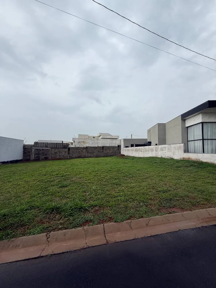 Terreno, 300 m² - Foto 1