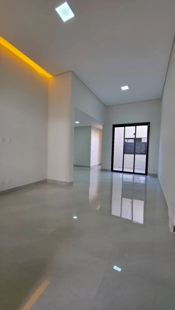 Casa, 3 quartos, 130 m² - Foto 2