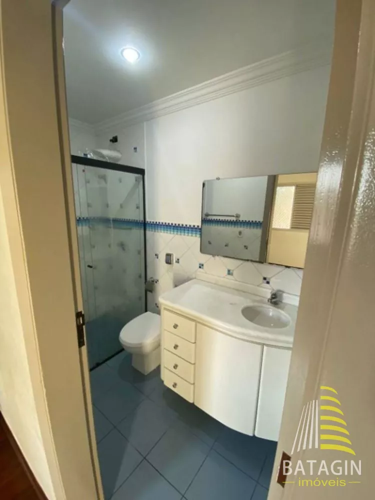 Apartamento à venda com 3 quartos, 100m² - Foto 2