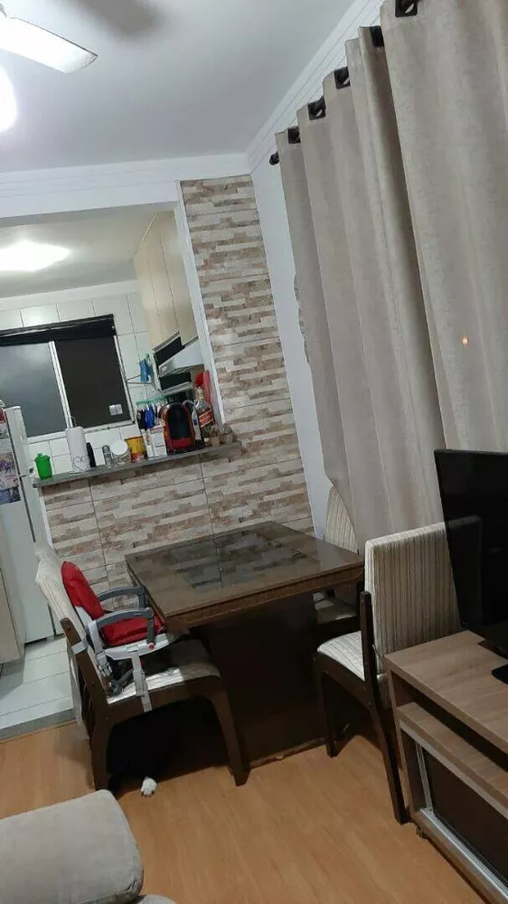 Apartamento à venda com 2 quartos, 45m² - Foto 1