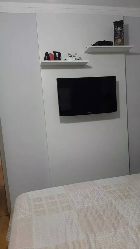 Apartamento à venda com 2 quartos, 45m² - Foto 2