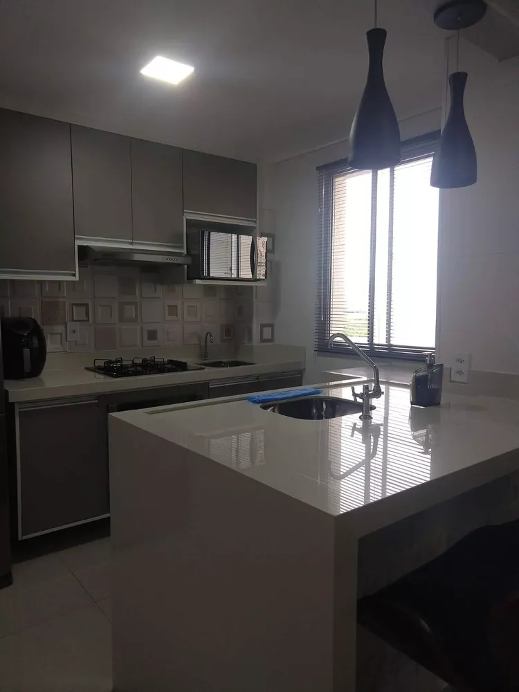 Apartamento à venda com 2 quartos, 43m² - Foto 3