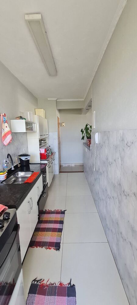 Apartamento à venda com 2 quartos, 63m² - Foto 2