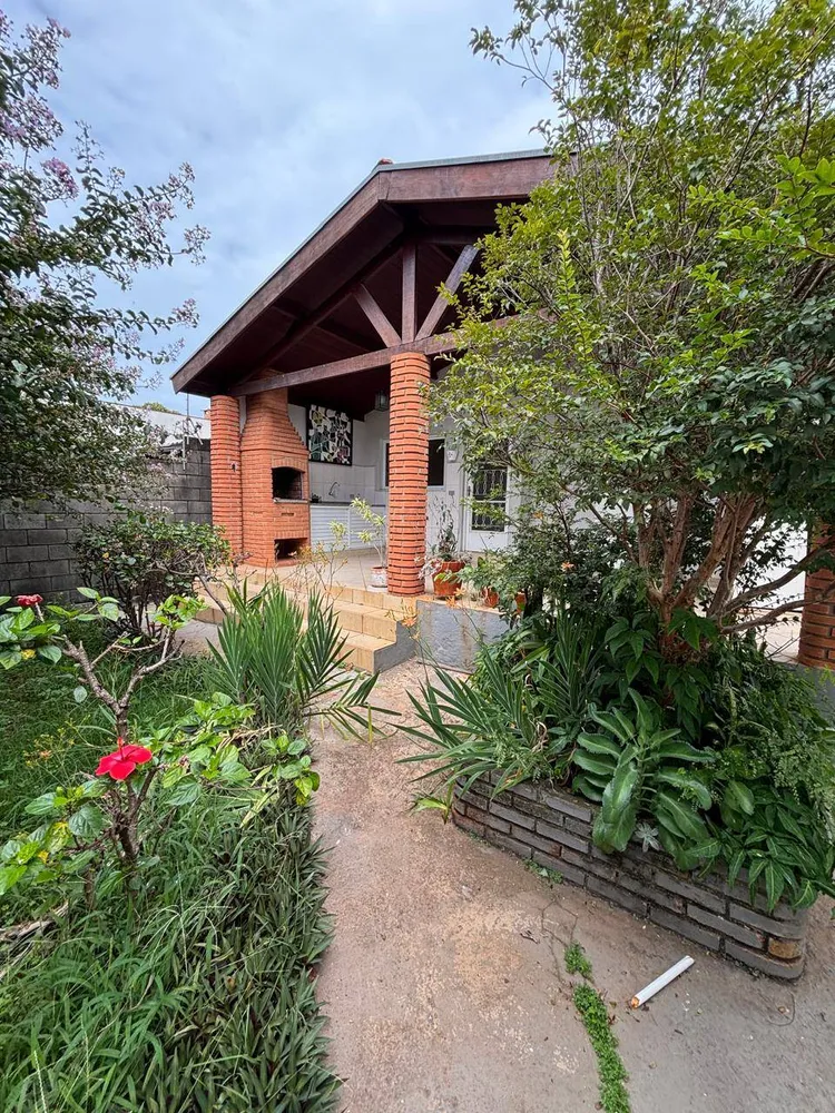 Casa, 3 quartos, 177 m² - Foto 1