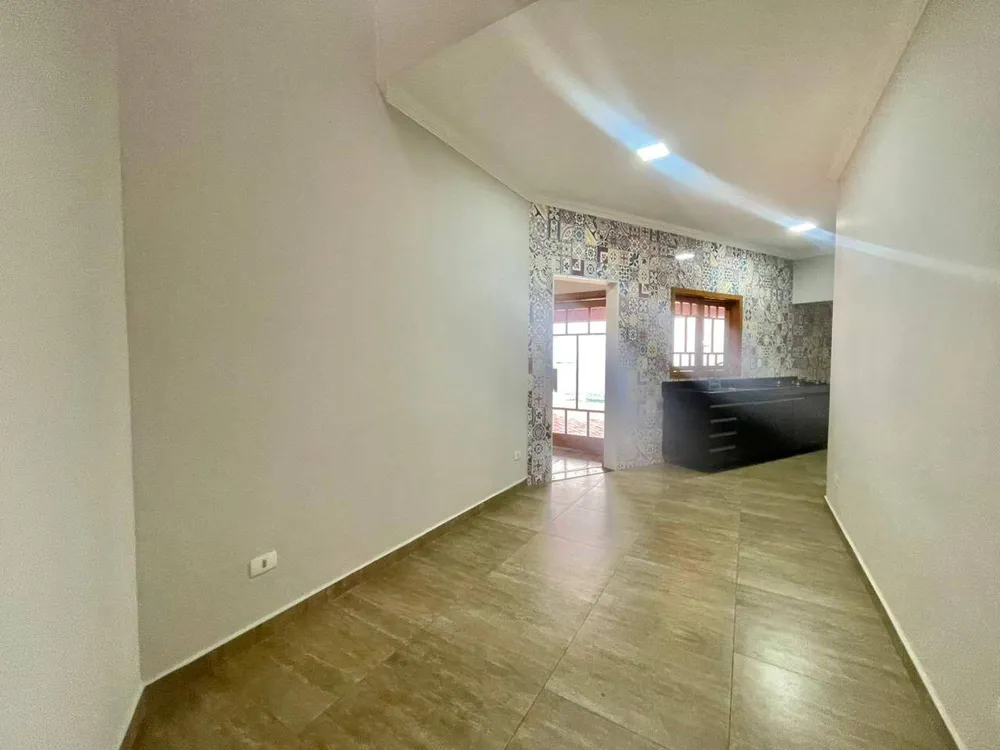 Casa, 3 quartos, 200 m² - Foto 3