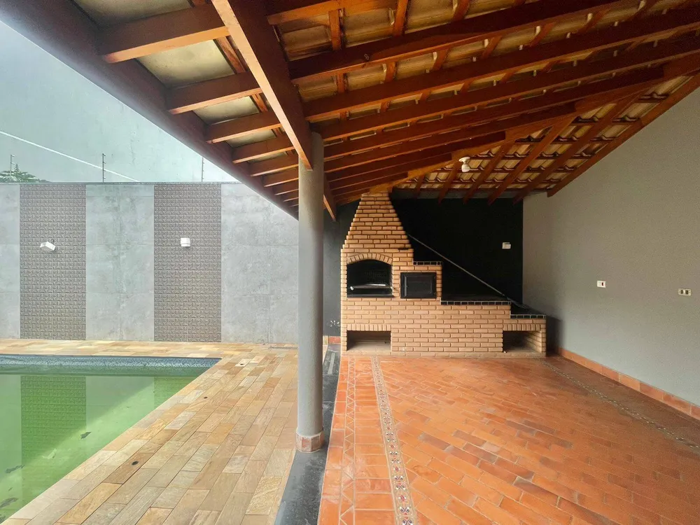 Casa, 3 quartos, 200 m² - Foto 9