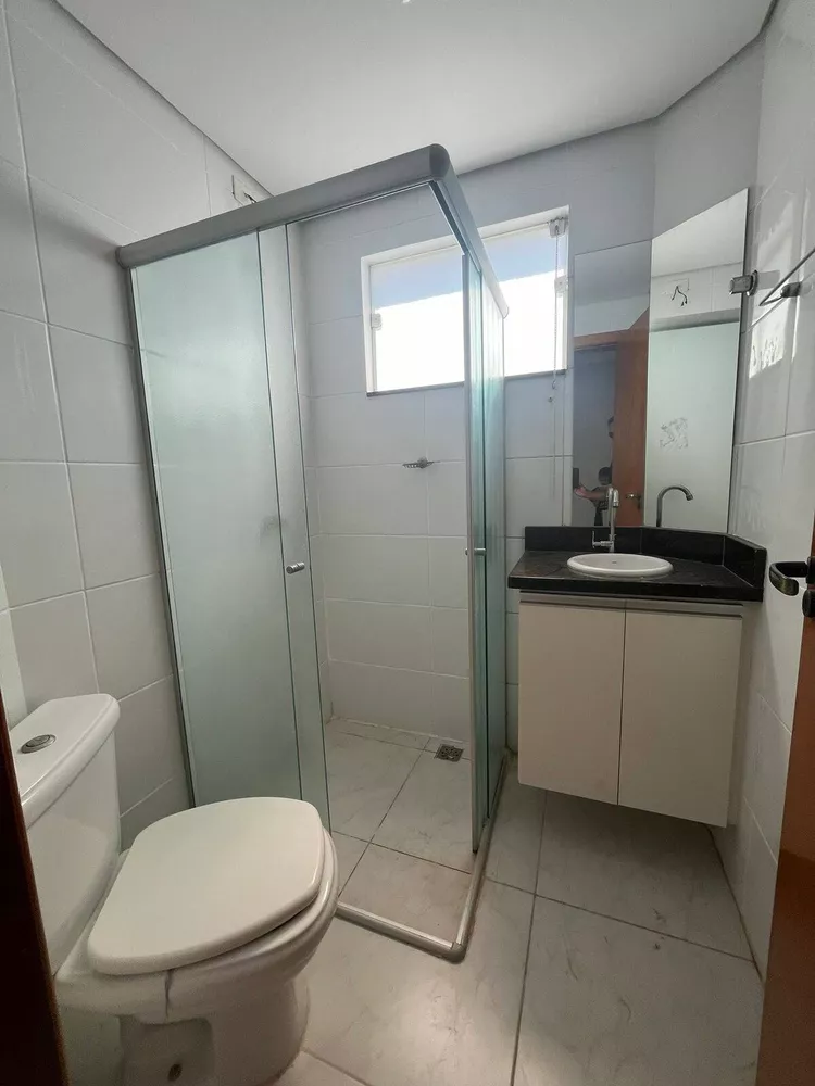 Apartamento à venda com 2 quartos, 68m² - Foto 4