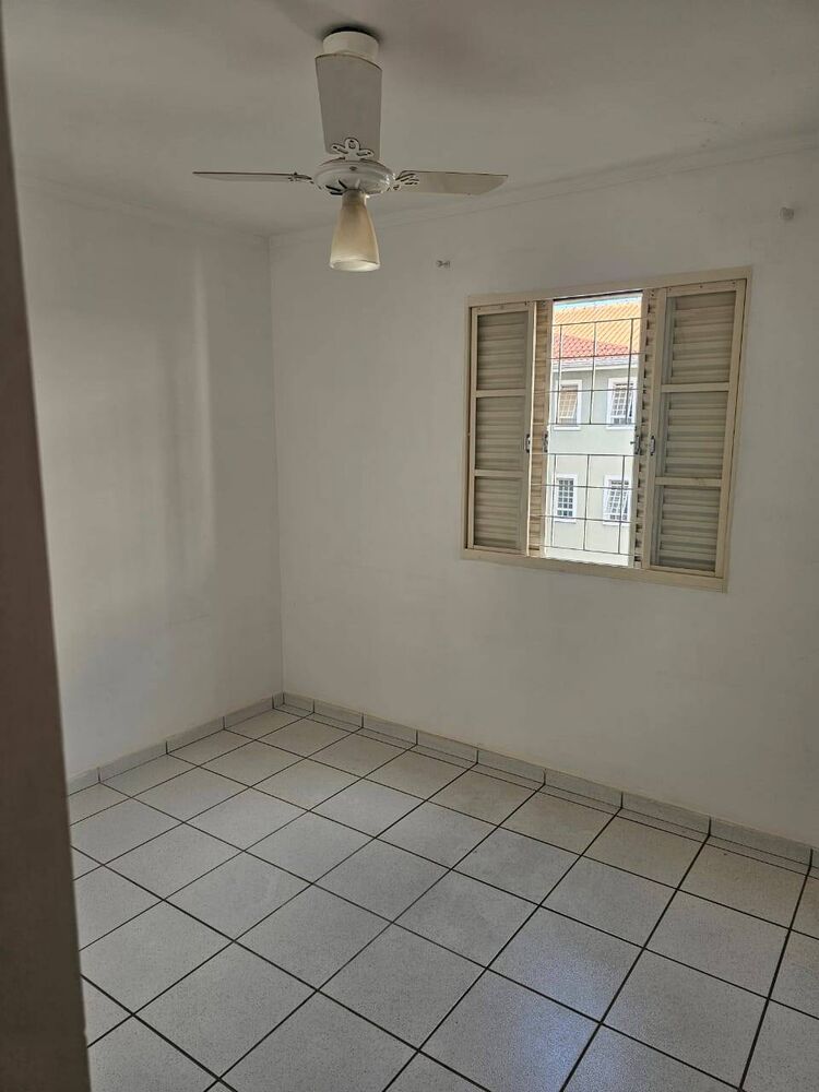Apartamento à venda com 2 quartos, 60m² - Foto 3