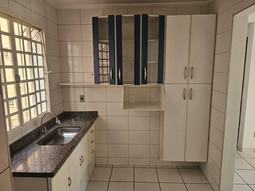 Apartamento à venda com 2 quartos, 60m² - Foto 1