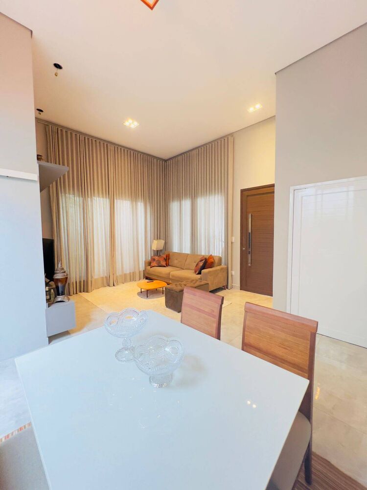 Casa à venda com 3 quartos, 160m² - Foto 4