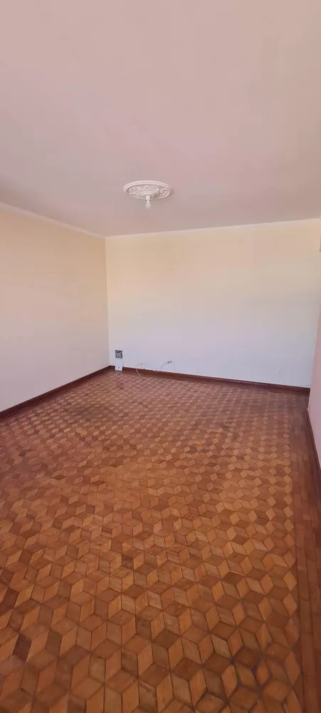 Apartamento à venda com 2 quartos, 90m² - Foto 2