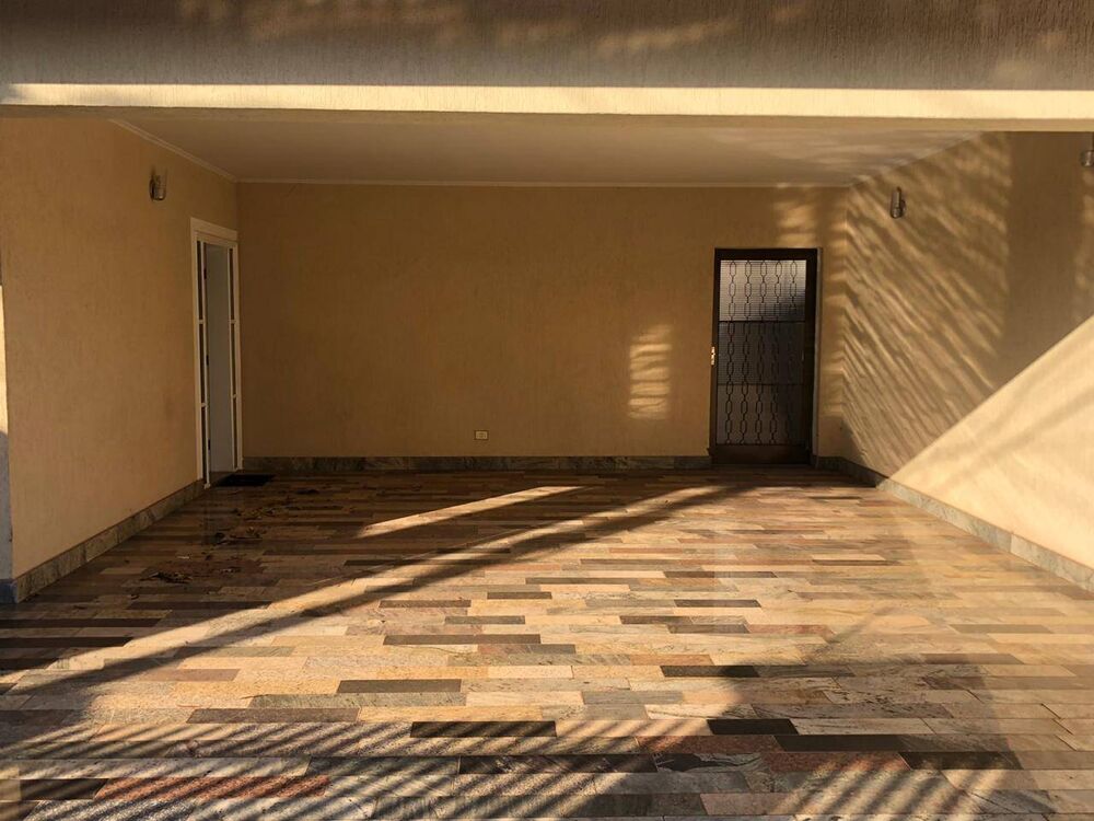 Casa, 3 quartos, 220 m² - Foto 1
