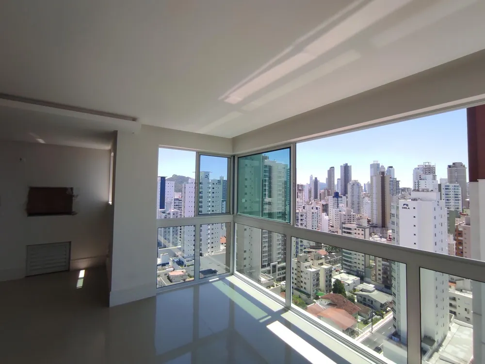 Apartamento, 3 quartos, 117 m² - Foto 1
