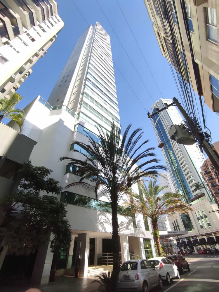 Apartamento, 3 quartos, 155 m² - Foto 2