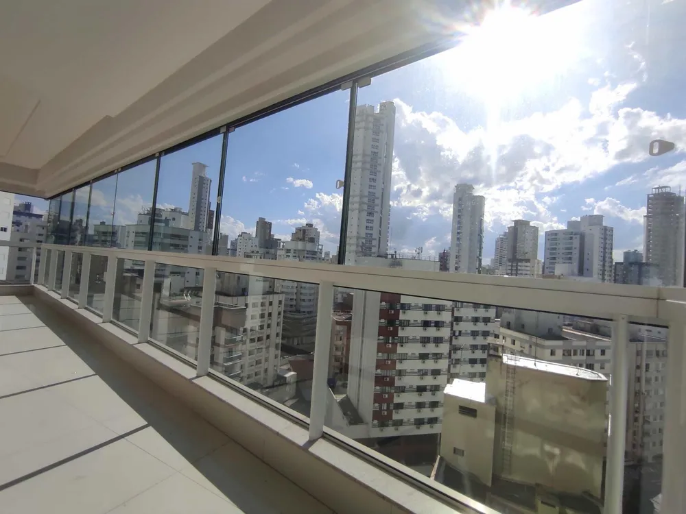 Apartamento, 3 quartos, 155 m² - Foto 1