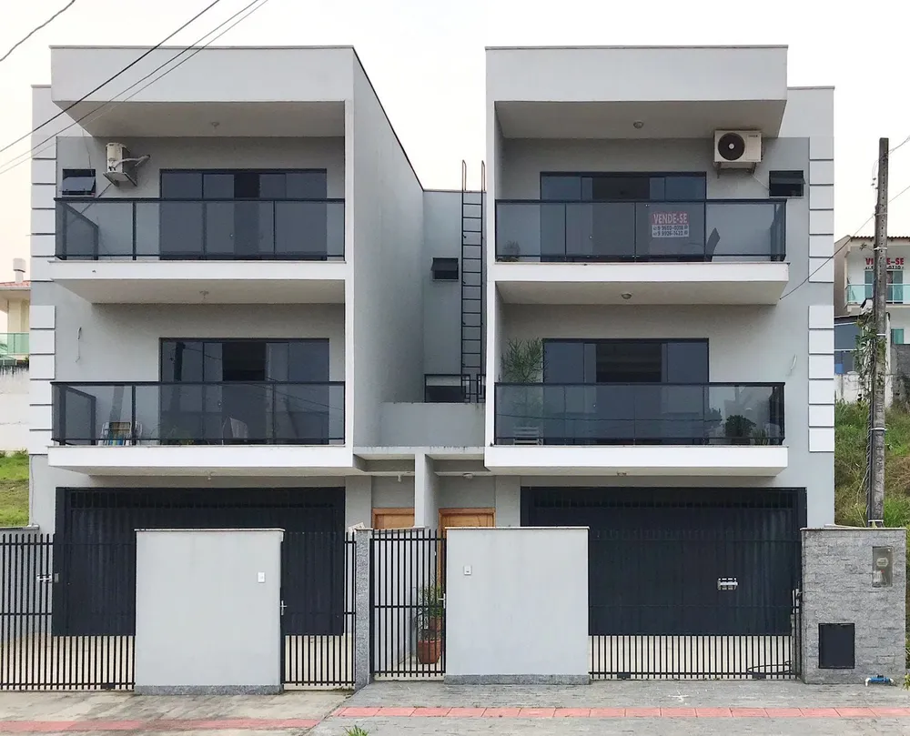 Sobrado, 3 quartos, 175 m² - Foto 1