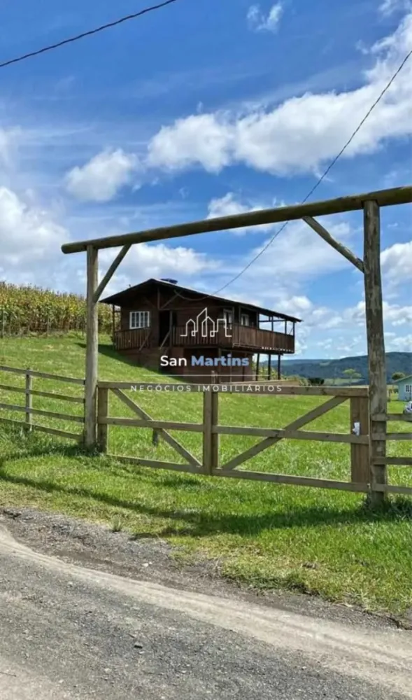 Sítio, 3 quartos, 1860 m² - Foto 2