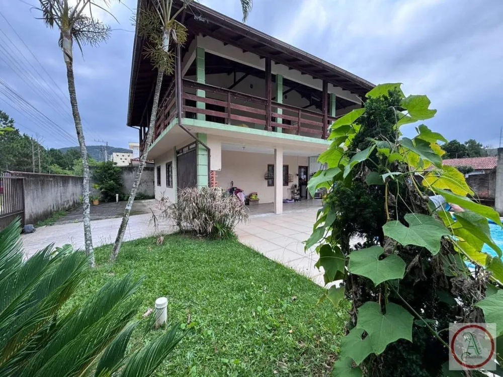 Casa, 5 quartos, 100 m² - Foto 1