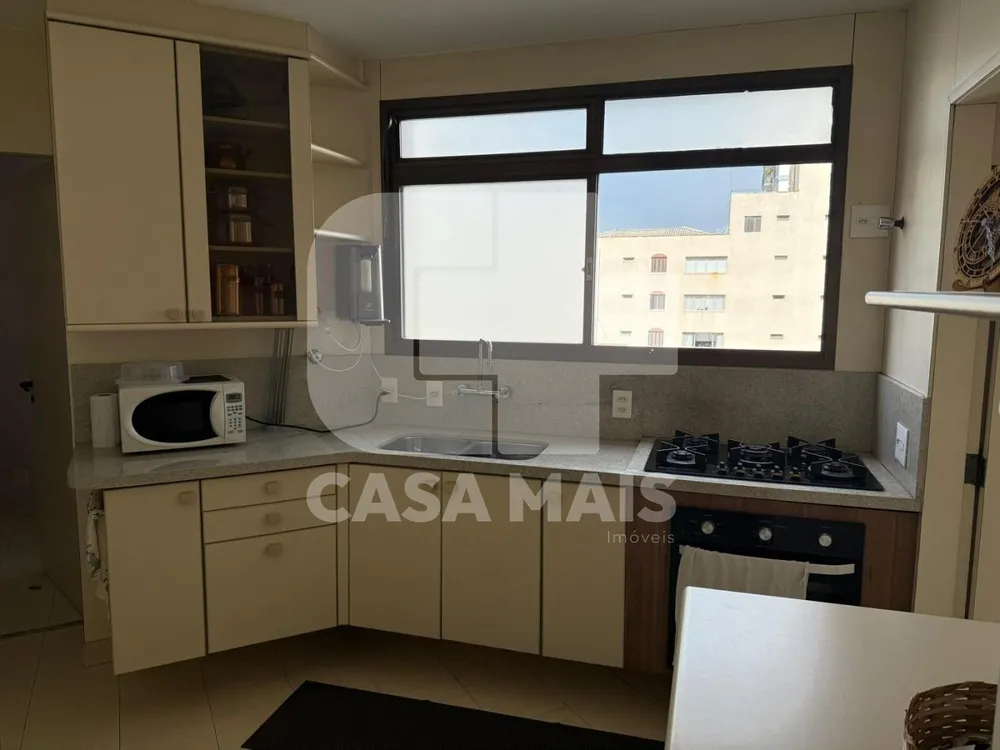 Apartamento, 3 quartos, 224 m² - Foto 3