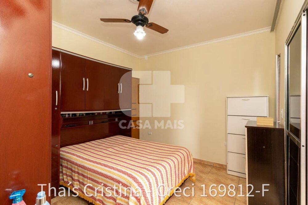 Casa à venda com 3 quartos, 125m² - Foto 1