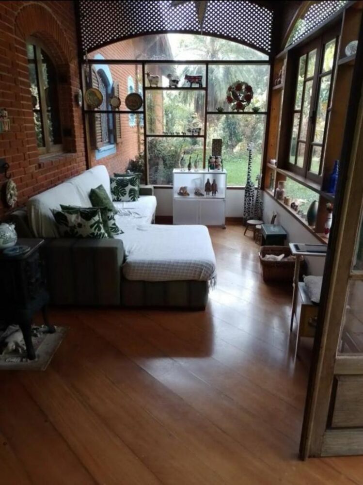 Casa de Condomínio para alugar com 4 quartos, 451m² - Foto 5