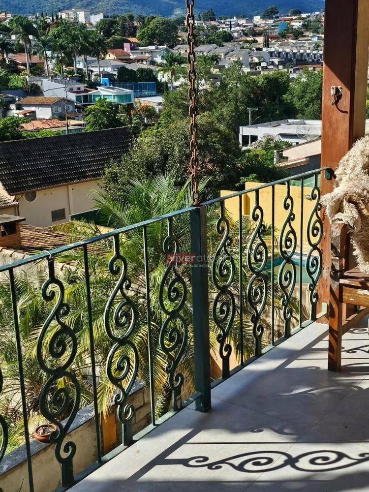 Casa, 5 quartos, 260 m² - Foto 8