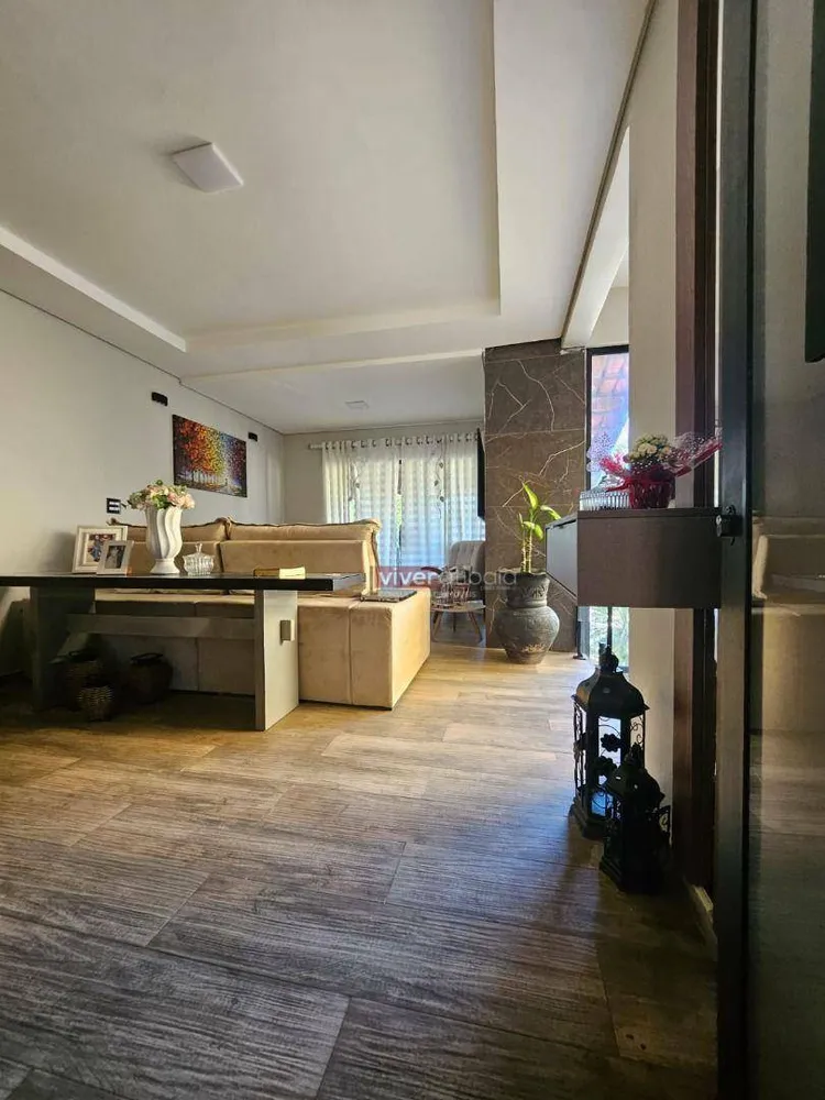 Casa, 5 quartos, 260 m² - Foto 7