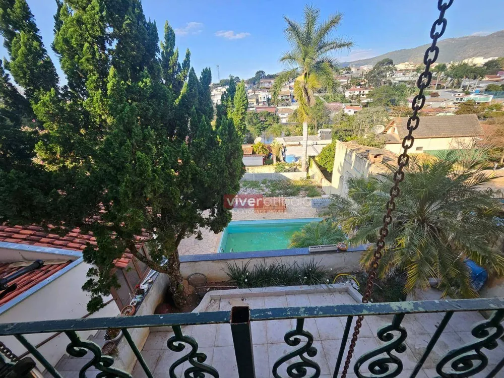Casa, 5 quartos, 260 m² - Foto 9