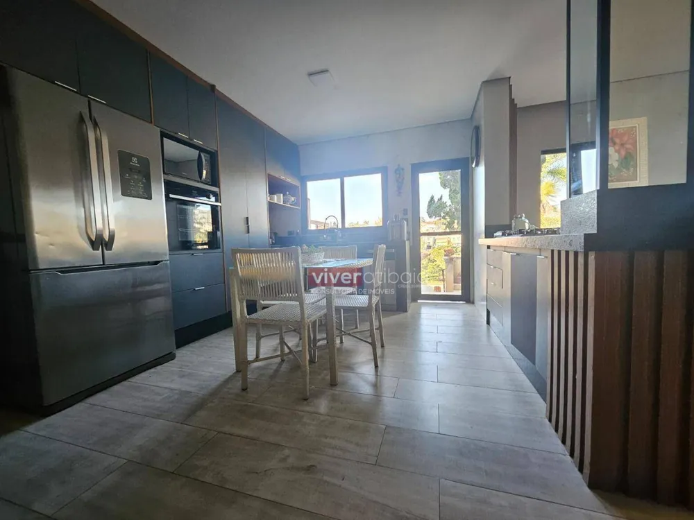 Casa, 5 quartos, 260 m² - Foto 1