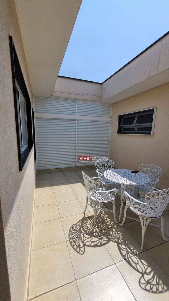 Casa, 3 quartos, 266 m² - Foto 1