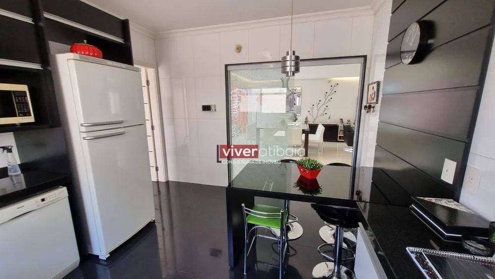 Casa, 3 quartos, 266 m² - Foto 10