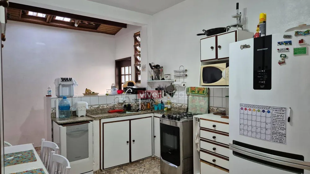 Casa, 5 quartos, 181 m² - Foto 3